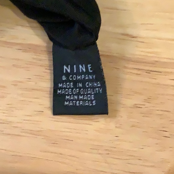 Nine & Co Black Purse - Picture 6 of 9